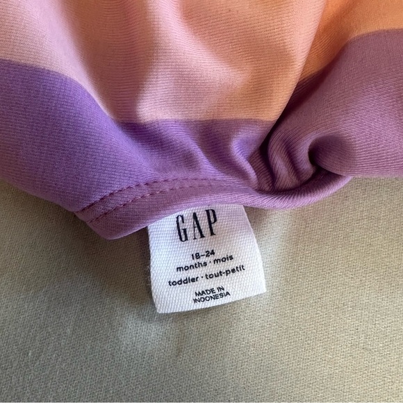 GAP - NWOT - Playful Blue and Pink One Baby & Toddler Piece Swimsuit - Picture 2 of 3